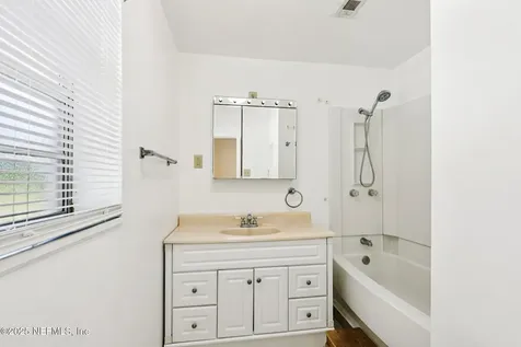 5405 Matanzas Way Jacksonville FL 32211