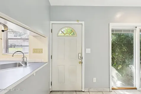 5405 Matanzas Way Jacksonville FL 32211
