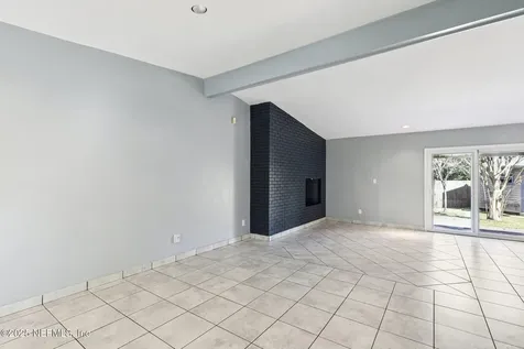 5405 Matanzas Way Jacksonville FL 32211
