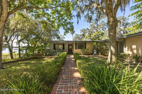 6750 Oakwood Drive Jacksonville FL 32211
