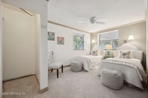 6750 Oakwood Drive Jacksonville FL 32211