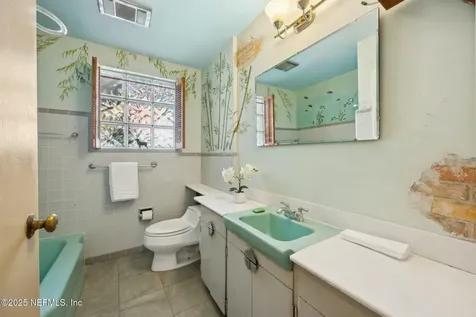 6750 Oakwood Drive Jacksonville FL 32211