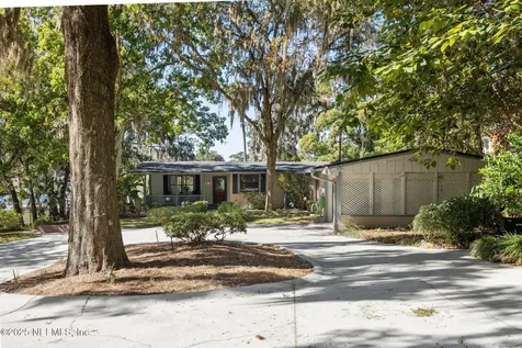 6750 Oakwood Drive Jacksonville FL 32211