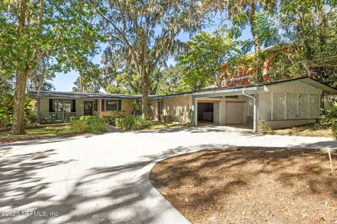 6750 Oakwood Drive Jacksonville FL 32211