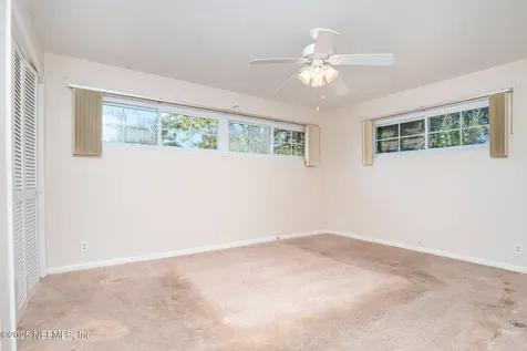 1122 Catalina Road W Jacksonville FL 32216