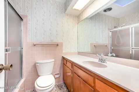 1122 Catalina Road W Jacksonville FL 32216