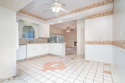 1122 Catalina Road W Jacksonville FL 32216