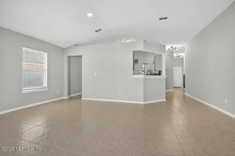 7273 Volley Drive N Jacksonville FL 32277