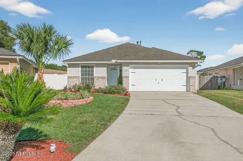 7273 Volley Drive N Jacksonville FL 32277