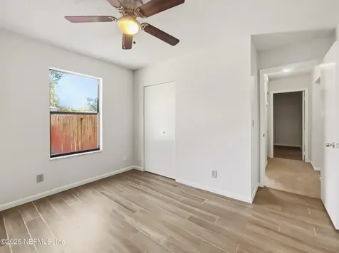 2440 Deloach Lane Jacksonville FL 32216