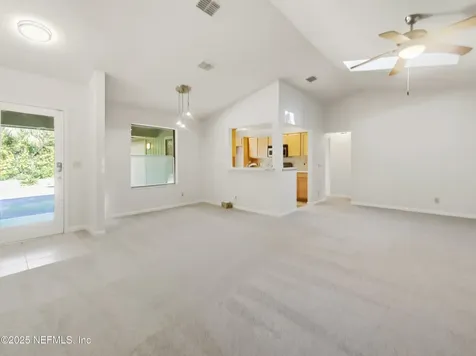 2440 Deloach Lane Jacksonville FL 32216