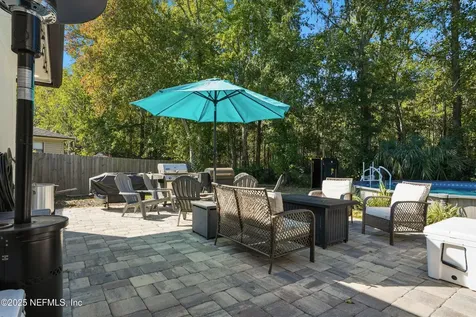 1228 Shallowford Drive W Jacksonville FL 32225