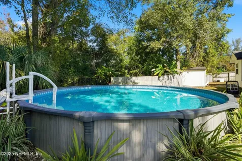 1228 Shallowford Drive W Jacksonville FL 32225