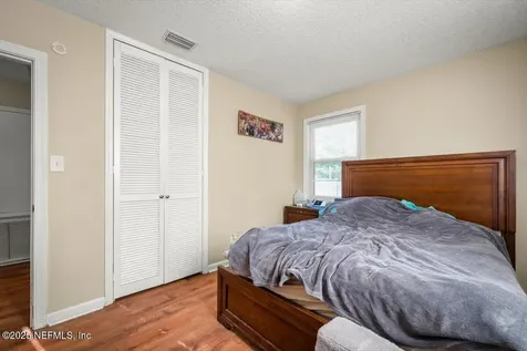 5578 Shorewood Road Jacksonville FL 32210