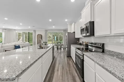 56310 Creekside Way Callahan FL 32011