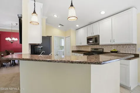 9268 Waterglen Lane Jacksonville FL 32256
