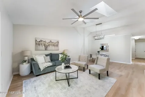2438 White Horse Road W Jacksonville FL 32246