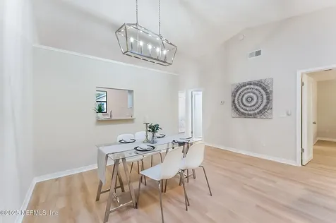 2438 White Horse Road W Jacksonville FL 32246