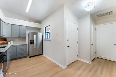 2438 White Horse Road W Jacksonville FL 32246