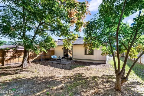 2438 White Horse Road W Jacksonville FL 32246