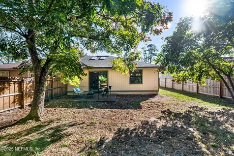 2438 White Horse Road W Jacksonville FL 32246