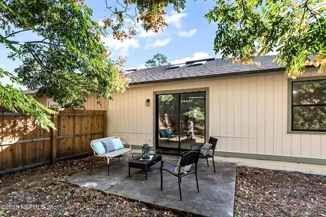 2438 White Horse Road W Jacksonville FL 32246