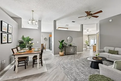 1806 Dartmouth Drive Middleburg FL 32068