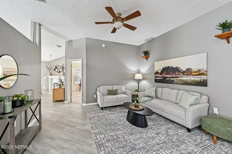 1806 Dartmouth Drive Middleburg FL 32068