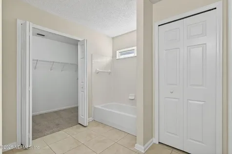 8342 Staplehurst Drive W Jacksonville FL 32244