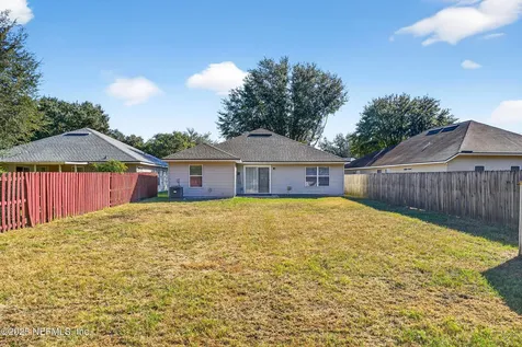8342 Staplehurst Drive W Jacksonville FL 32244