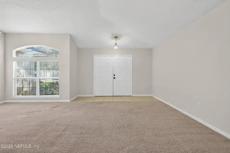 8342 Staplehurst Drive W Jacksonville FL 32244