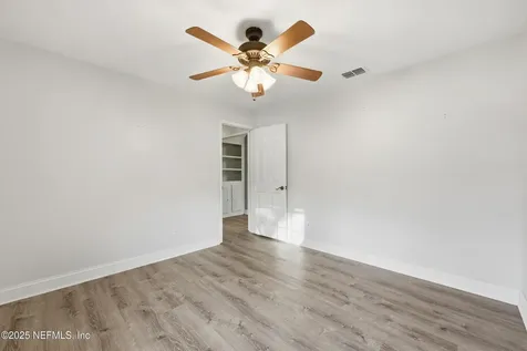 1525 Marshside Drive Jacksonville Beach FL 32250