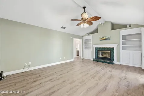 1525 Marshside Drive Jacksonville Beach FL 32250