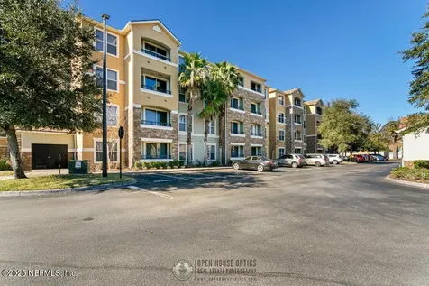 8539 Gate Parkway W Jacksonville FL 32216