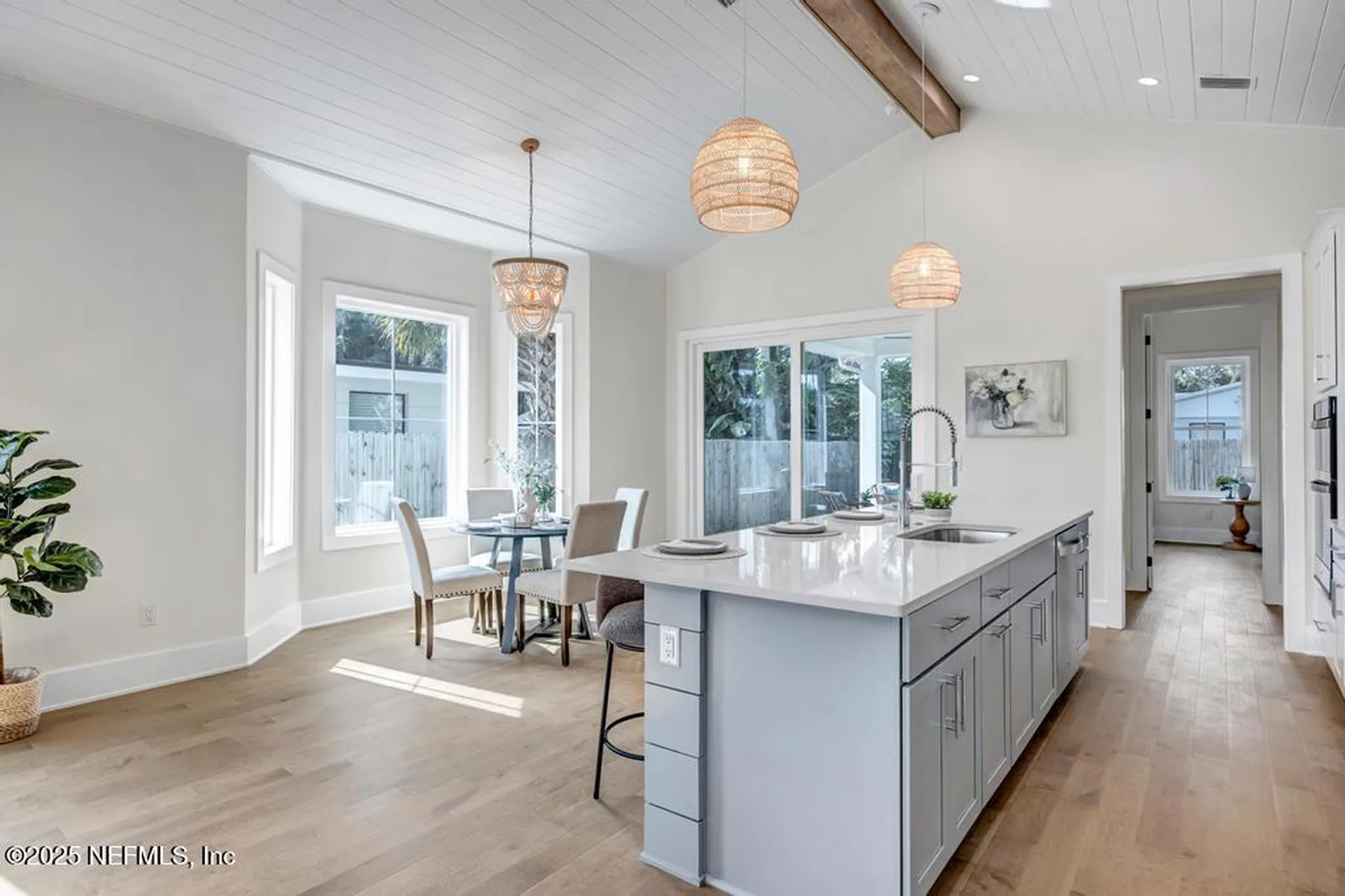 552 Seagate Avenue Neptune Beach FL 32266