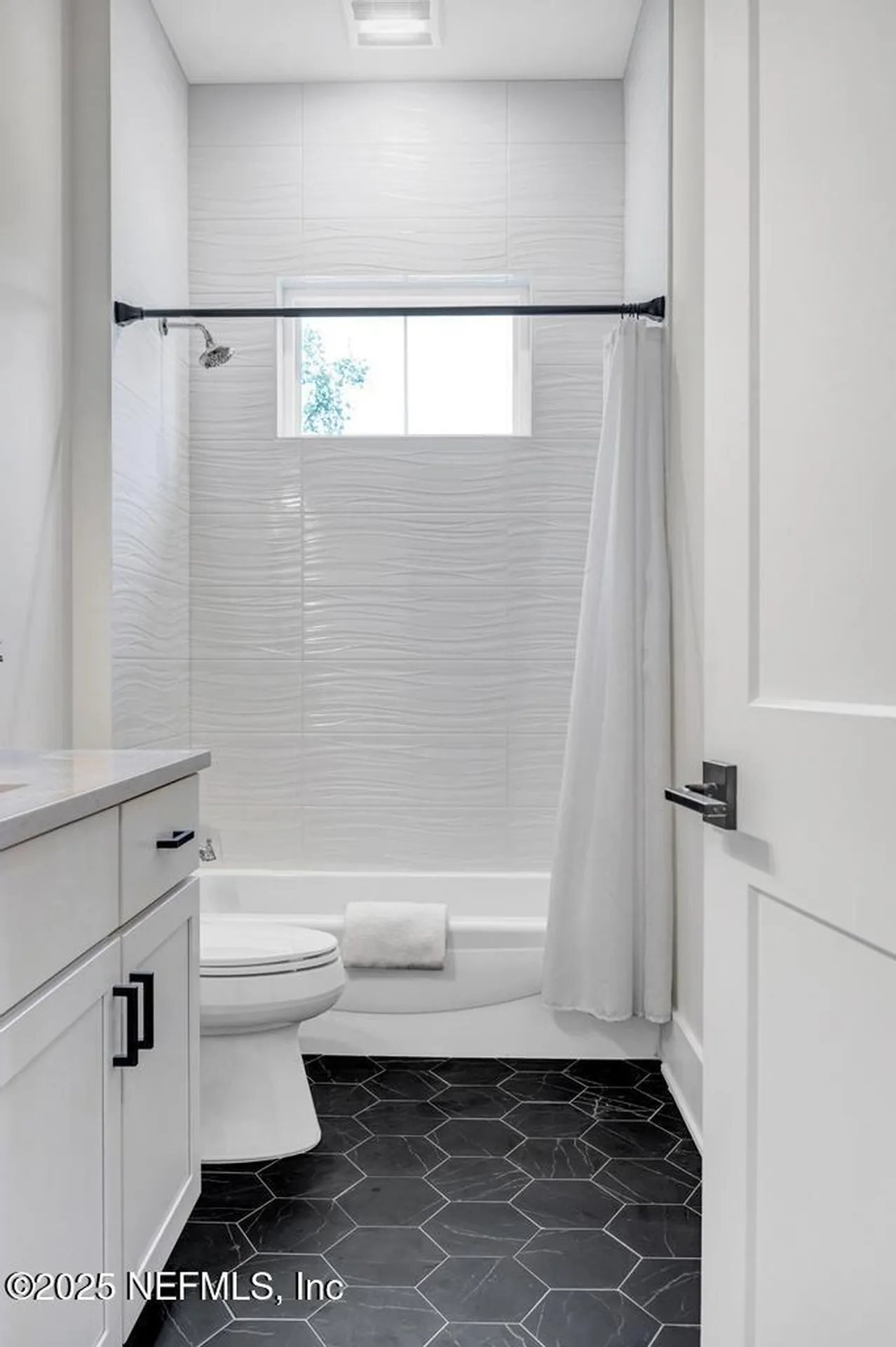 552 Seagate Avenue Neptune Beach FL 32266