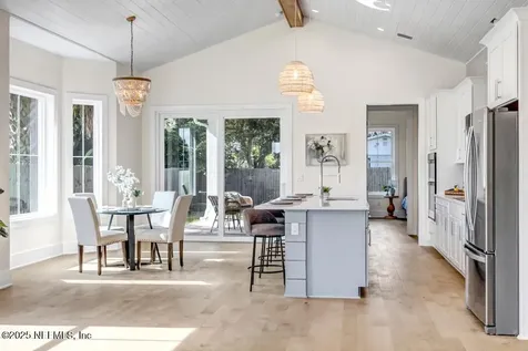 552 Seagate Avenue Neptune Beach FL 32266