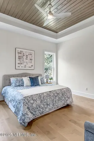 552 Seagate Avenue Neptune Beach FL 32266
