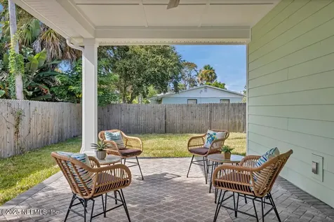 552 Seagate Avenue Neptune Beach FL 32266