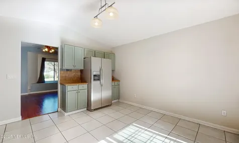 8140 Morristown Trail Jacksonville FL 32244