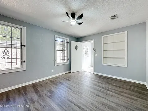 3410 Division Street Jacksonville FL 32209