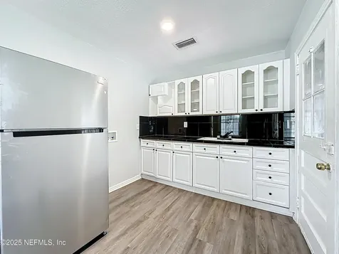 3410 Division Street Jacksonville FL 32209