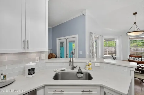 11321 Landing Estates Drive Jacksonville FL 32257