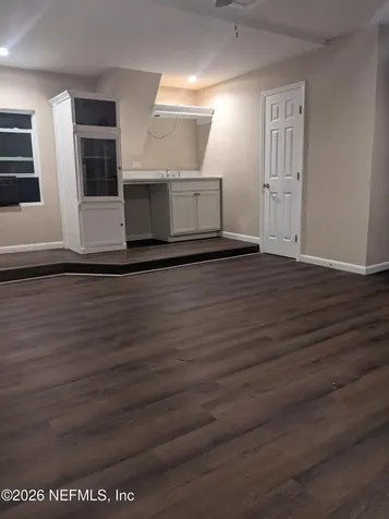 10360 Arrowhead Drive Jacksonville FL 32257