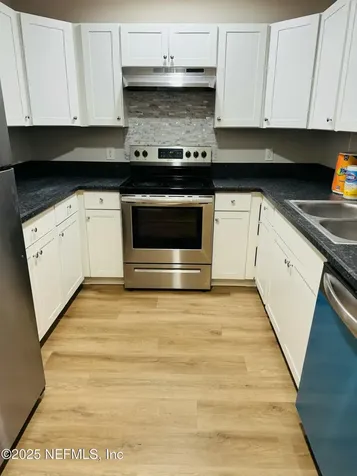 8153 Settlers Landing Trail N Jacksonville FL 32244