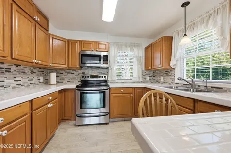 62 1/2 Valencia Street St. Augustine FL 32084