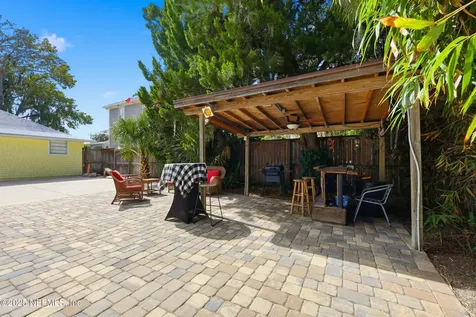 62 1/2 Valencia Street St. Augustine FL 32084