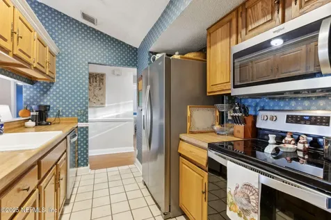 10149 Summer Pines Court Jacksonville FL 32257