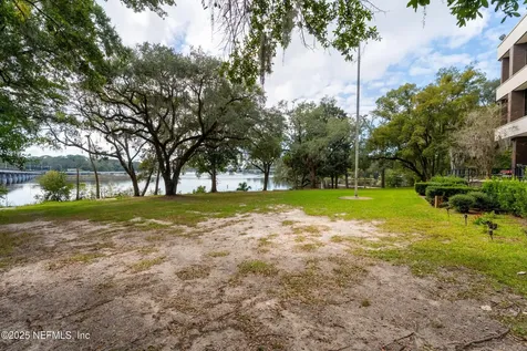 644 Cesery Boulevard Jacksonville FL 32211