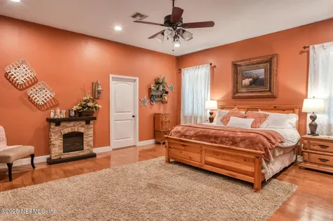 1155 Cousintown Road Interlachen FL 32148